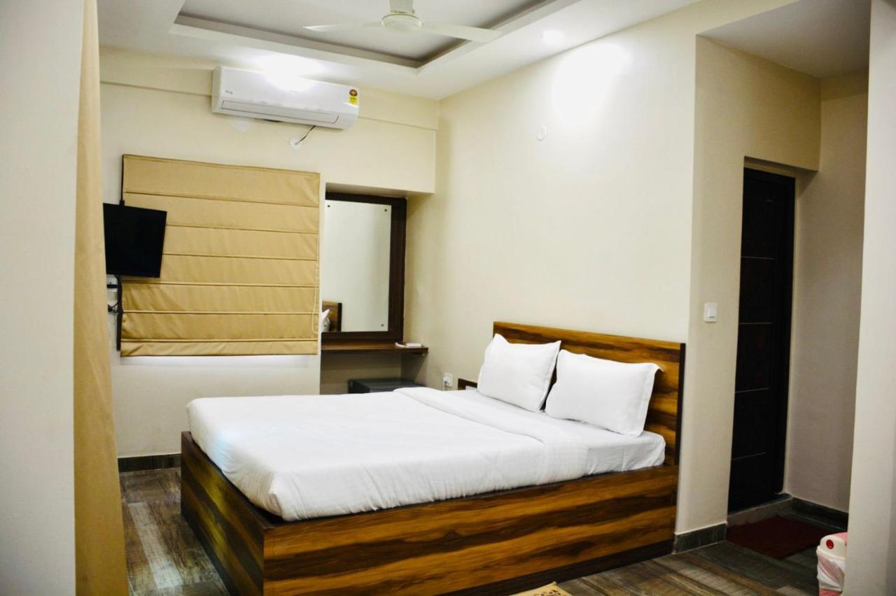 Hotel Royal Residency Kolkata Exterior photo